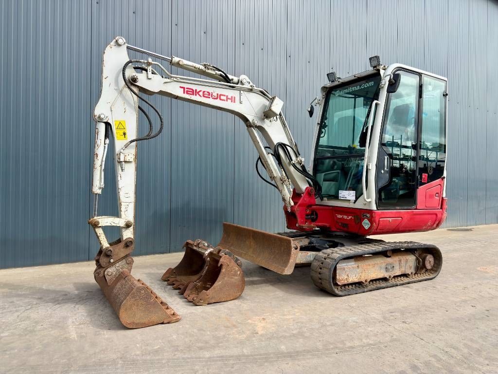 Takeuchi tb230 Minigraver 22.900 €