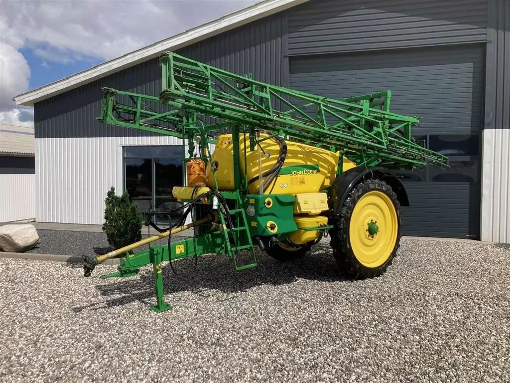 John Deere 732 Opryskiwacz 17 330 €