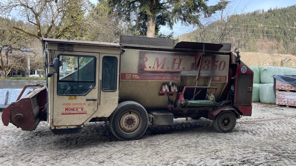 RMH Mixer feeder €5,000