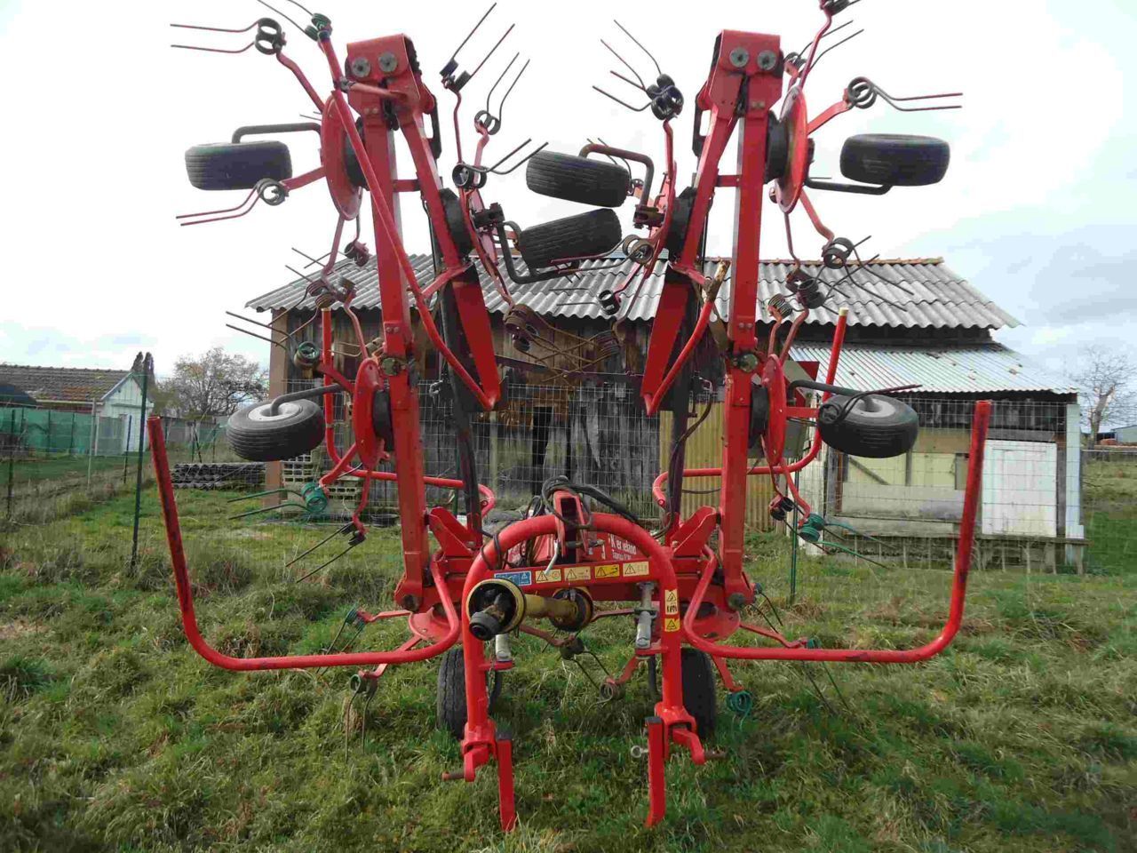 Kverneland 8090 Tedder €6,500