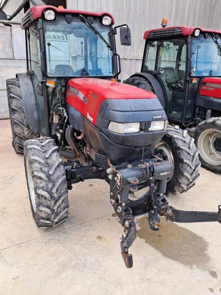 Case IH Quantum 95 F Traktor 27 000 €