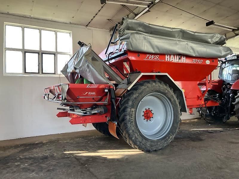 E-FARM: Rauch gebr. tws h7010 + axis ht 50.1 - Rozsiewacz nawozów - id 5CXYCDN - 25 000 € - Rok produkcji: 2013 - Niemcy