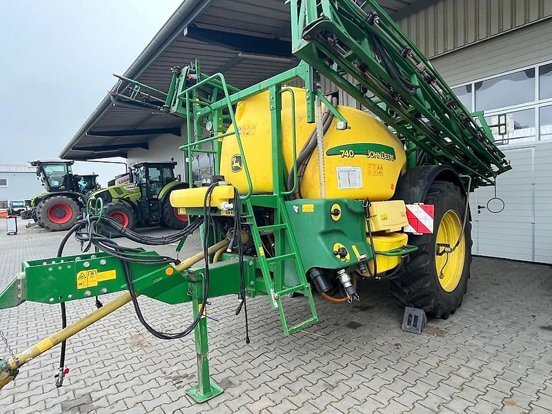 E-FARM: John Deere 740 - Sprayer - id H8NDM8S - €18,900 - Year of construction: 2007 - Germany