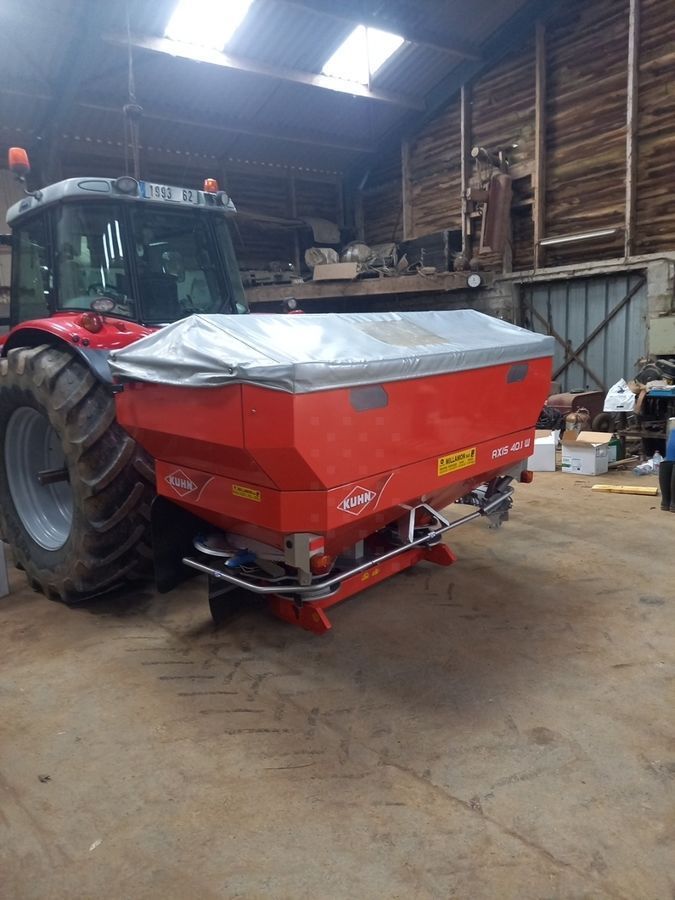Kuhn axis 40.1 w Fertiliser spreader €6,500