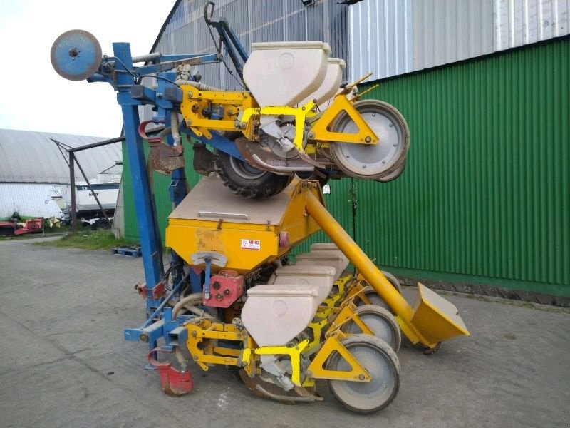 Kleine multicorn syncro-drive singlegrainsowingmachine €5,800