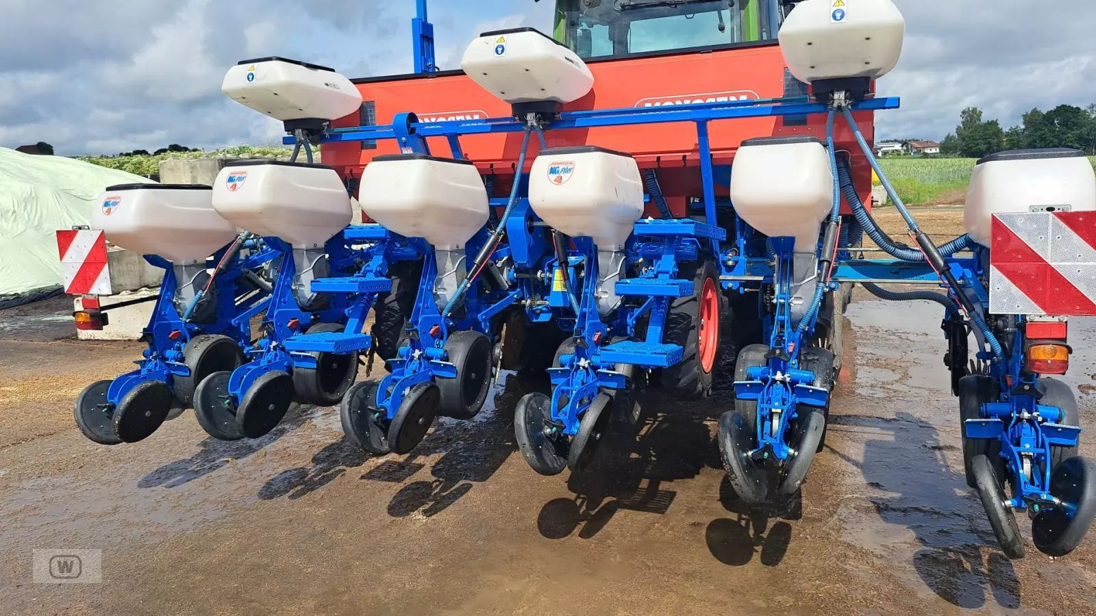 E-FARM: Monosem ng plus 4 - Semoir de précision - id 48WPNUE - 33 900 € - Année: 2022 - Autriche