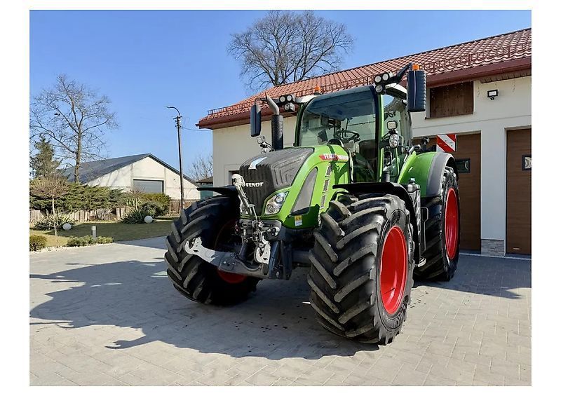 Fendt 724 Vario Profi Plus Tractor 130.625 €