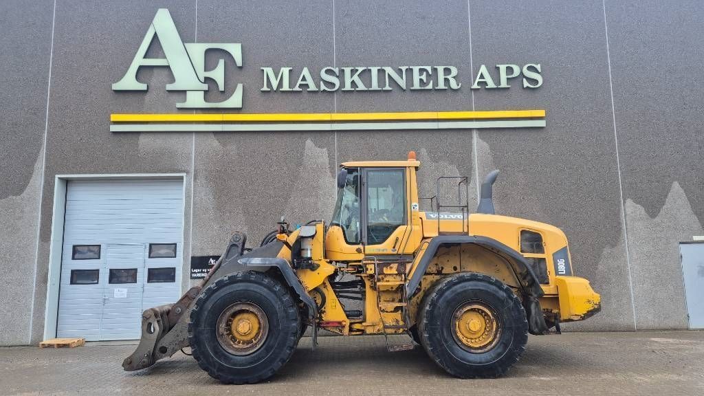 VOLVO l 180 g Pala gommata 70.259 €
