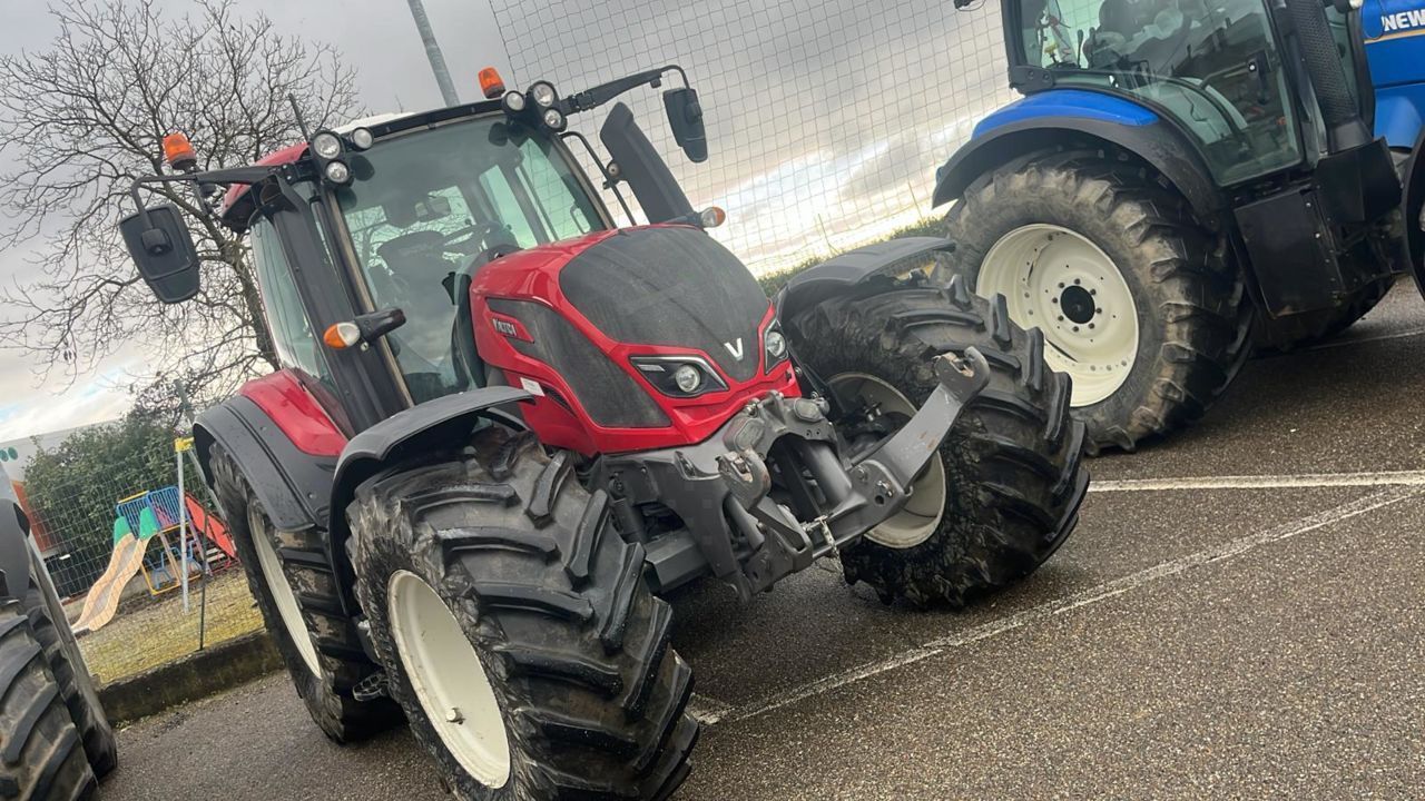 Valtra N 174 Traktor 85 000 €