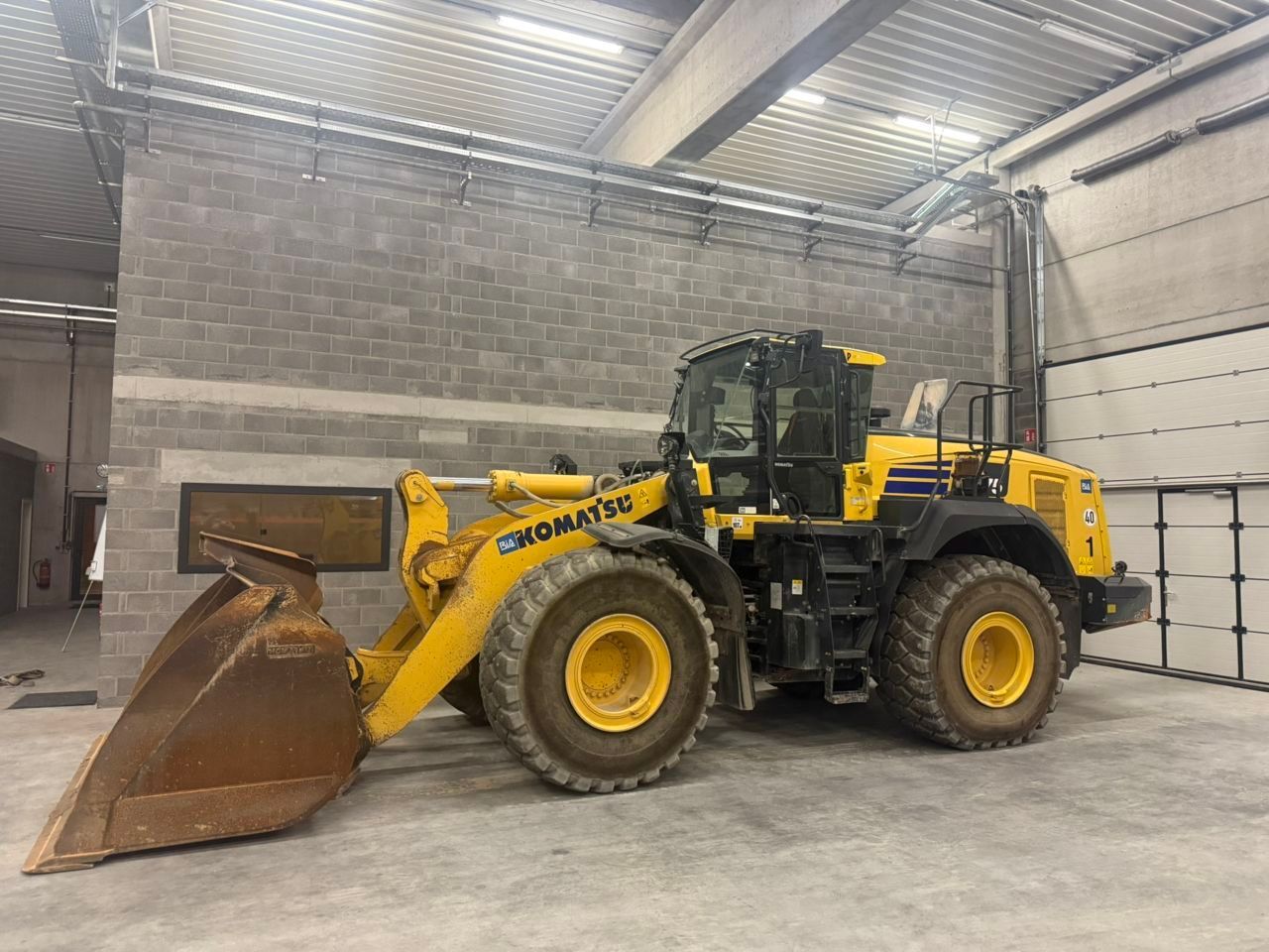 KOMATSU wa475-10eo Cargador de ruedas