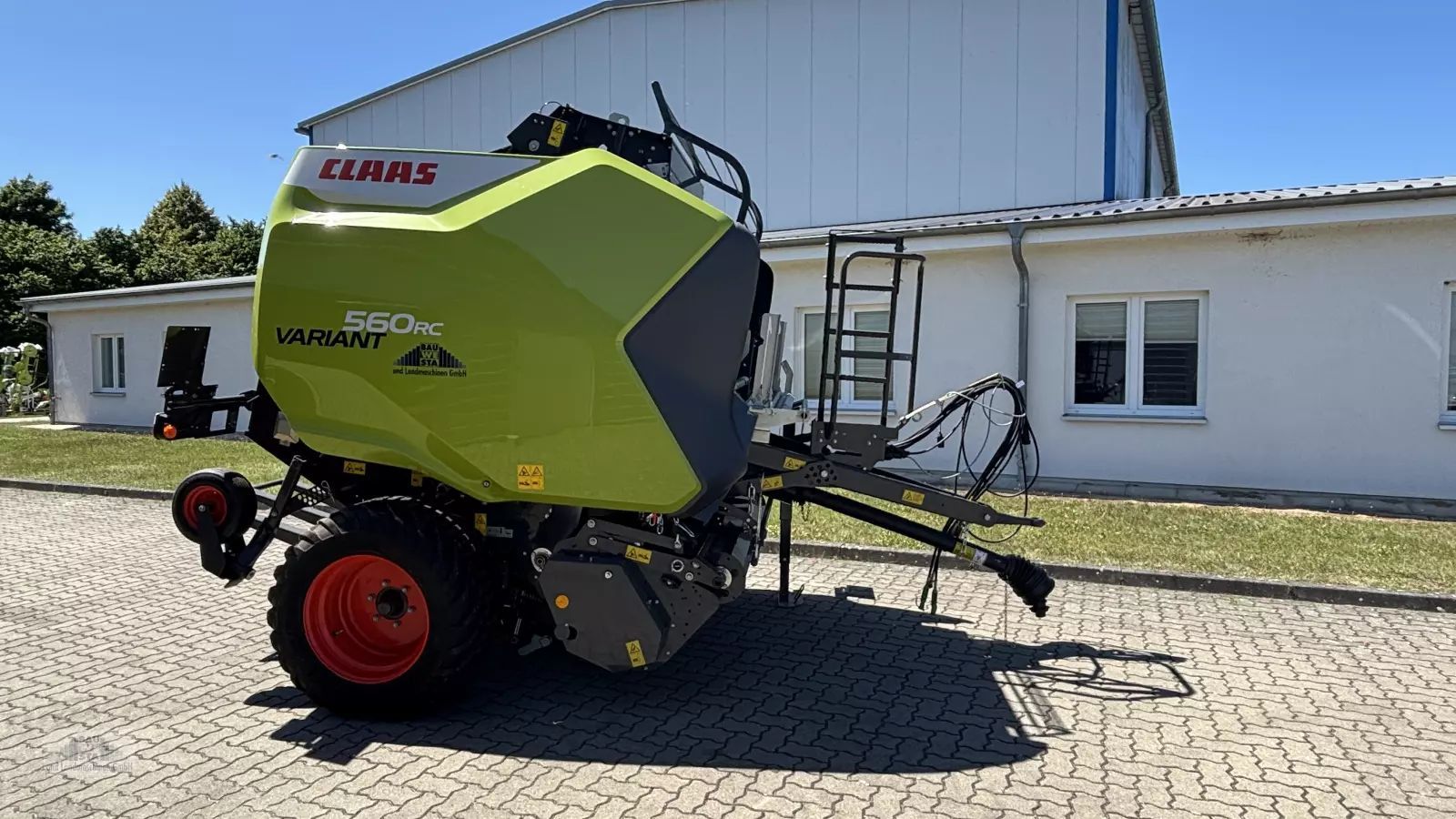 E-FARM: Claas Variant 560 RC Pro - Πρέσσα - id TNKMYSL - 39.900 € - Χρονία: 2024 - Γερμανία