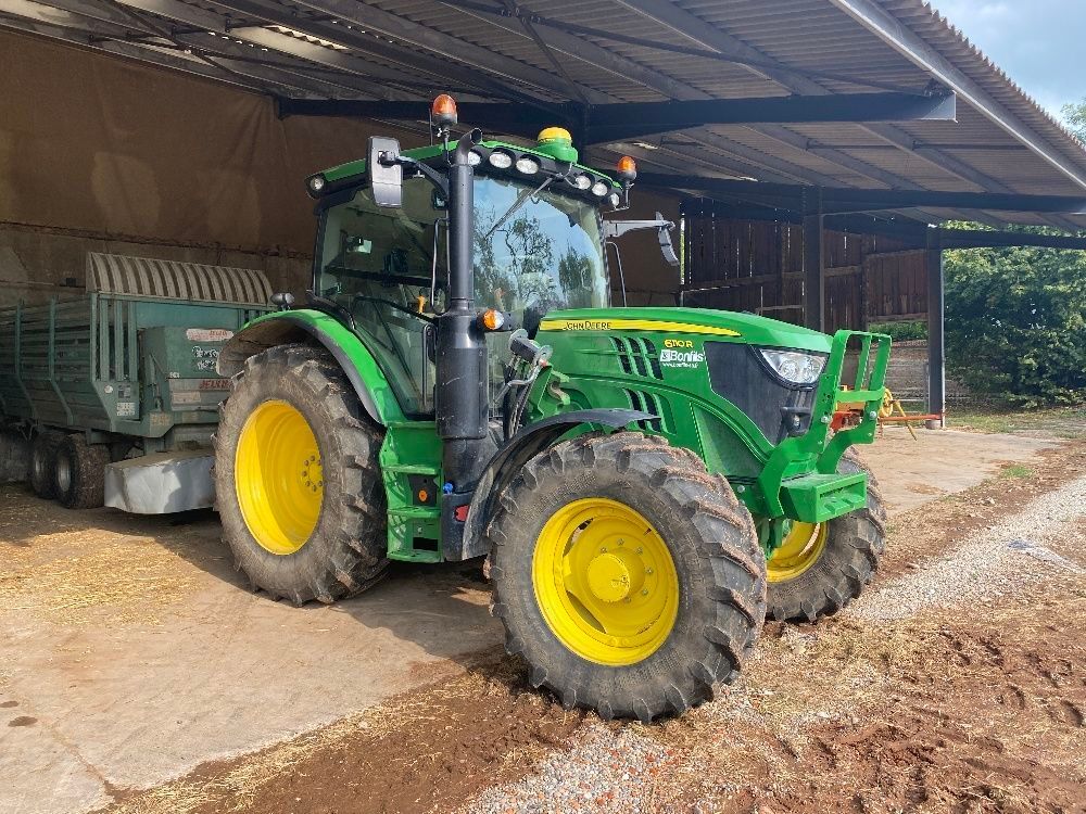 John Deere 6110 R Traktor 78 000 €