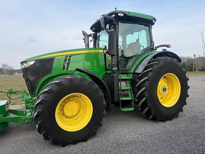 John Deere 7230 R Tractor 55.000 €