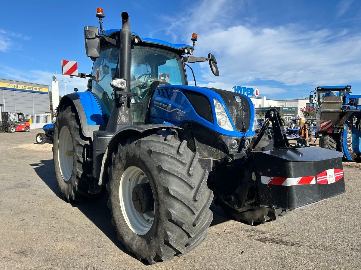 New Holland T7.300 Tractor €165,000