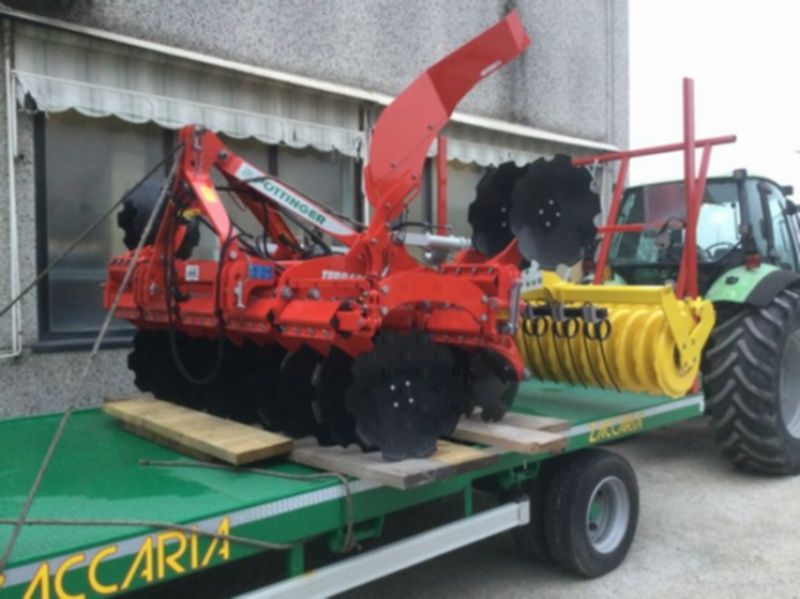 E-FARM: Pöttinger terradisc 3001 - Scheibenegge - id B1XNCAM - Baujahr: 2022 - Italien