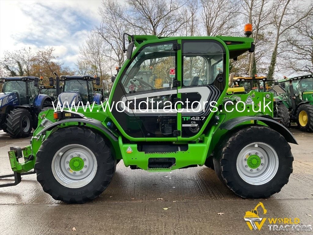 Merlo TF 42.7 CS-140 Chargeur télescopique  46 068 €