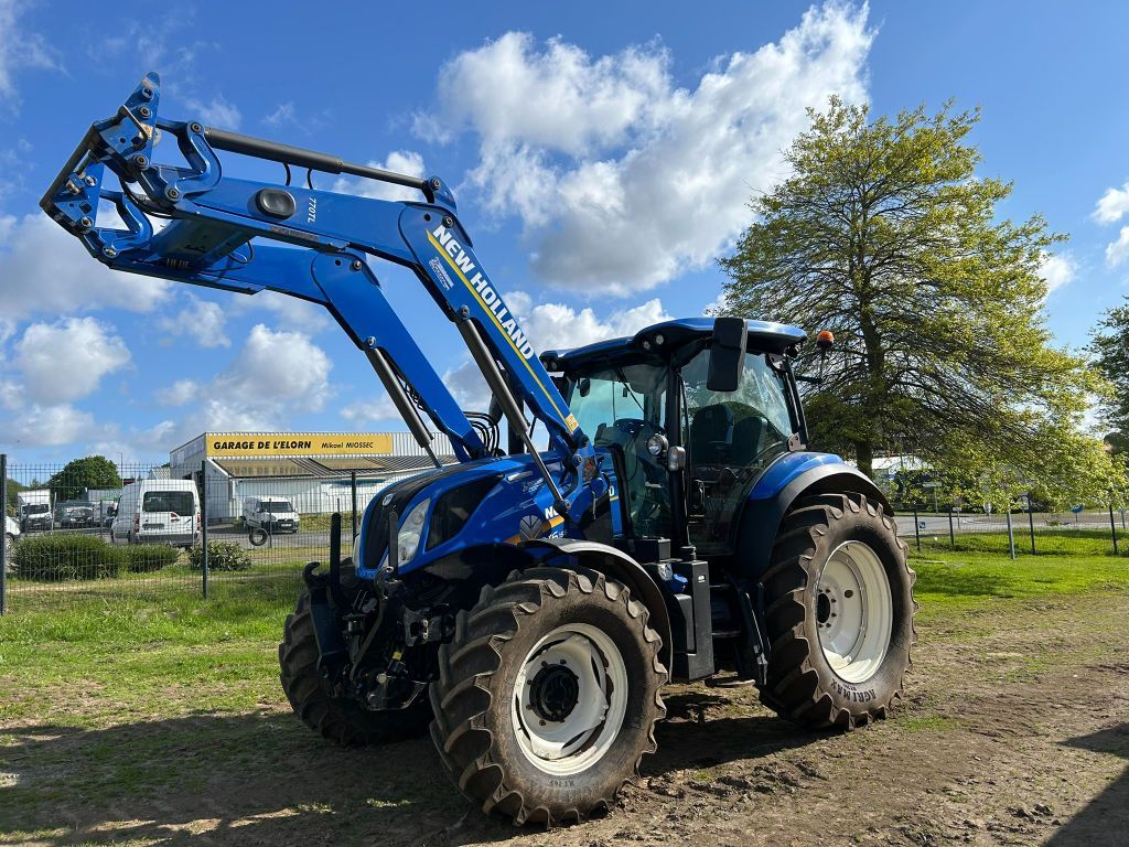 E-FARM: New Holland T6.155 - Tractor - id TC4EIDG - 58.000 € - Año: 2018 - Horas: 4400,Potencia del motor: 125,Francia