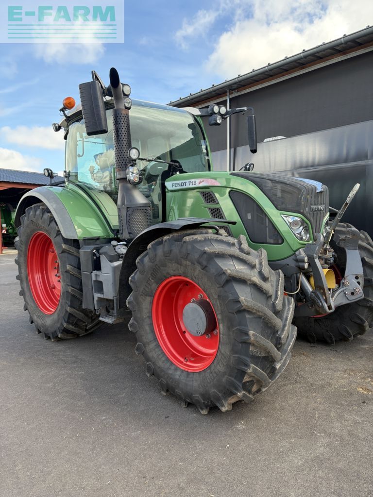 Fendt 720 Vario Profi Tractor €62,000