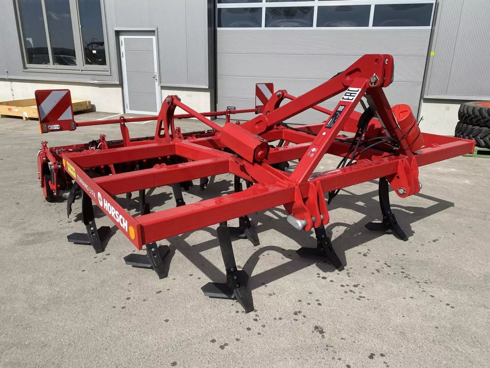 HORSCH Terrano 3 FX Cultivador