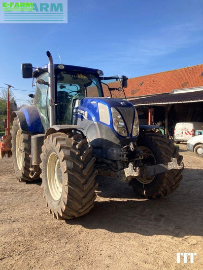 E-FARM: New Holland T7.210 - Tractor - id LCIJVWB - €51,000 - Year of construction: 2011 - Engine hours: 6,300,Engine power (HP): 165,France