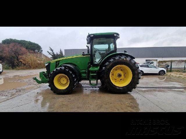 E-FARM: John Deere 8310 R - Tractor - id E8ICPGZ - Año: 2015 - Horas: 6650,Potencia del motor: 310,Francia
