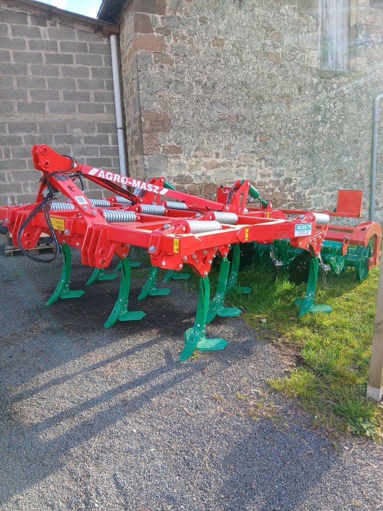 AGRO-MASZ runner 30 Cultivator €12,000