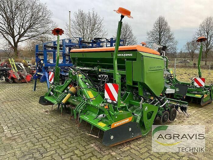 E-FARM: Amazone KX 3001 - Semoir - id Q3RYB1Z - 49 900 € - Année: 2023 - Allemagne