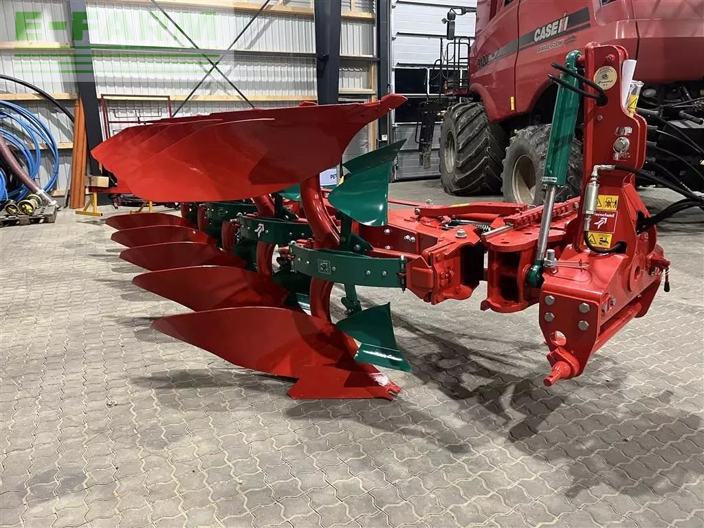 Kverneland EG 100/300 Плуг 45 025 €