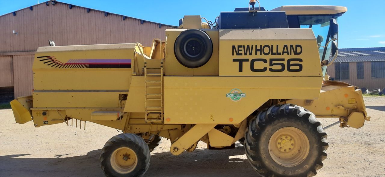 New Holland TC 56 Kombajn zbożowy 31 000 €