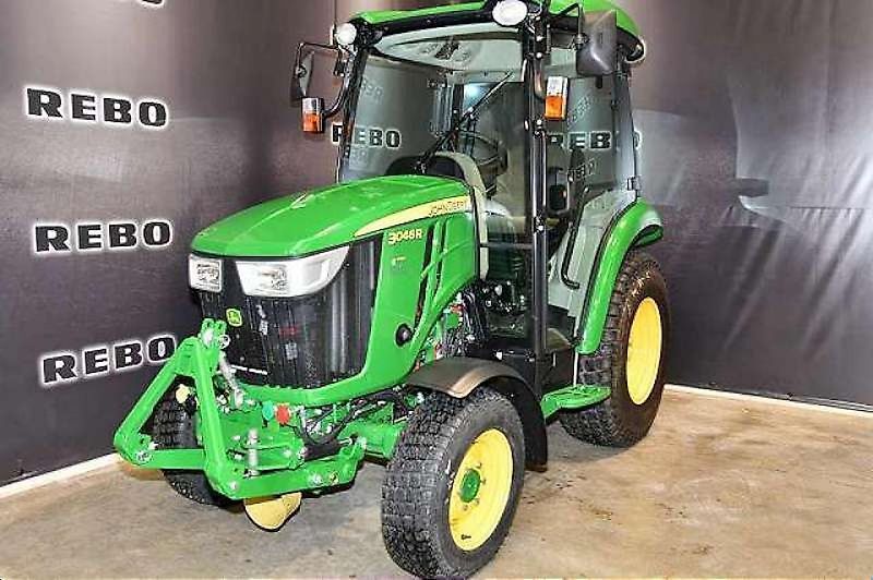 John Deere 3046 R Tractor 54.000 €