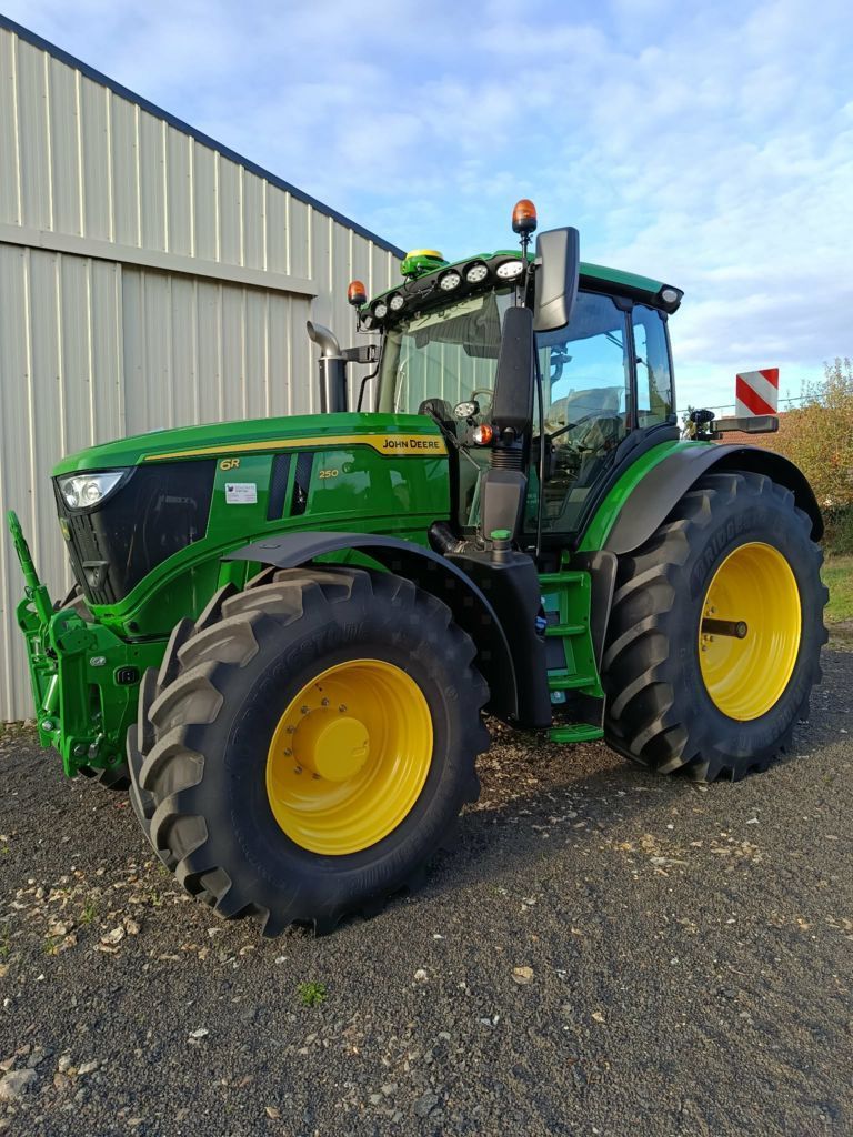 John Deere 6R 250 Traktor 198.500 €