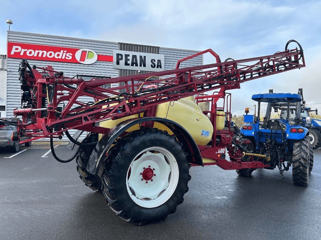 Hardi commander 2800 Opryskiwacz 14 500 €