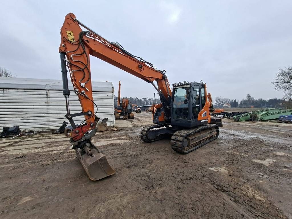 Doosan dx140lcr-5 Ερπυστριοφόρος εκσκαφέας 63.044 €