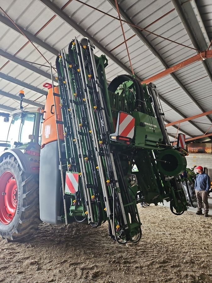 E-FARM: Amazone UF 2002 (30) - Pulvérisateur - id TV8E9Z8 - 46 000 € - Année: 2021 - France