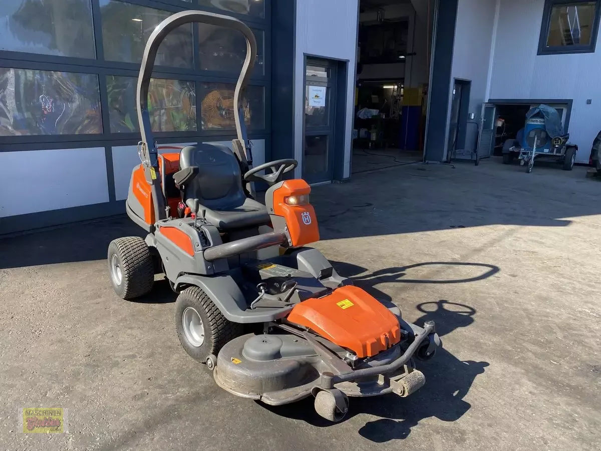E-FARM: Husqvarna r 524 - Kosiarkia ręczna/traktorowa - id WZ9X4JD - 8900 € - Rok produkcji: 2016 - Austria