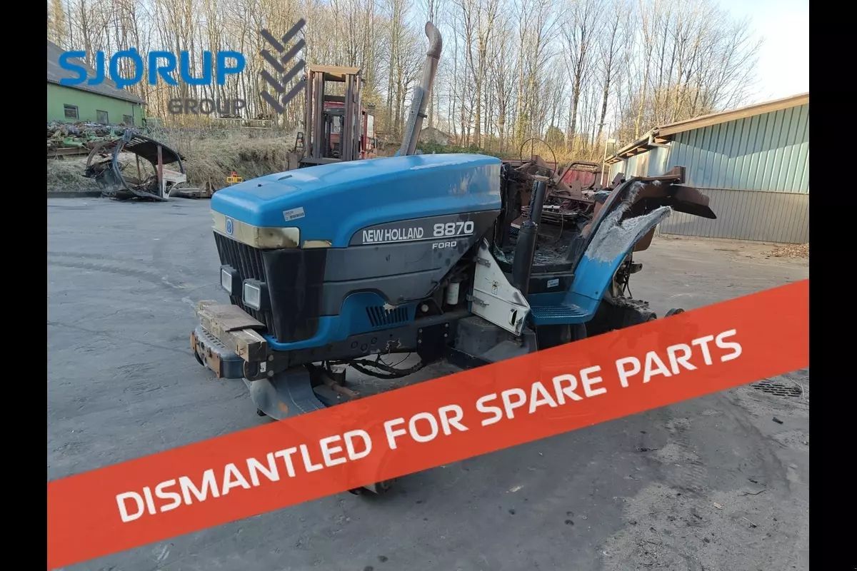 New Holland 8870 Tracteur