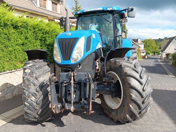 New Holland T7030 Traktor 49.000 €