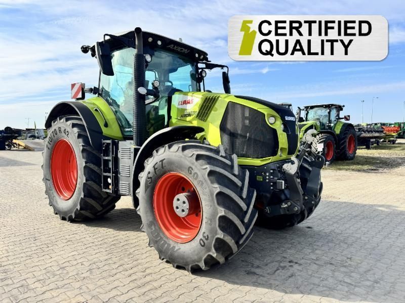 Claas Axion 870 Tractor €163,000