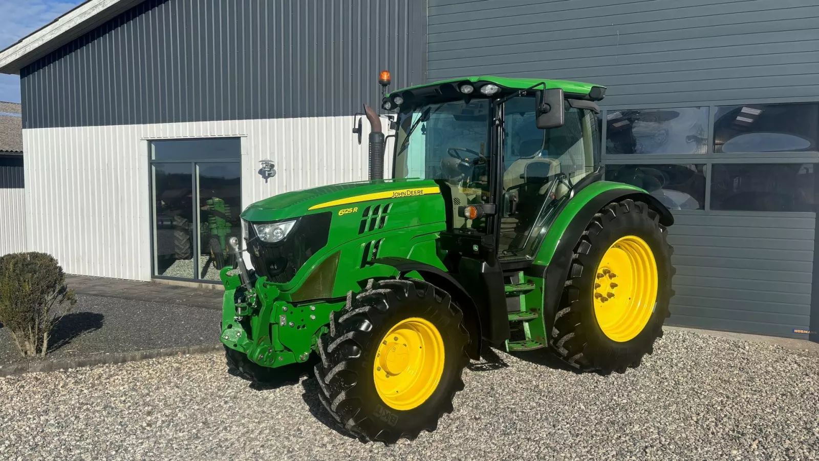 John Deere 6125 R Traktor 50.043 €