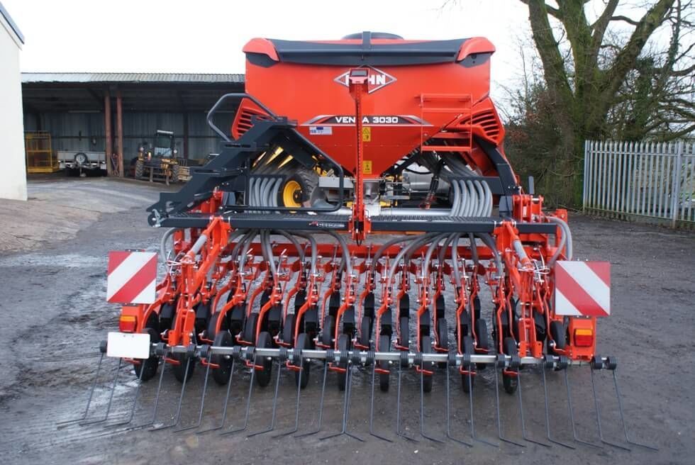 Kuhn venta 3030-24 Siewnik rzędowy/agregat uprawowo-siewny 24 936 €