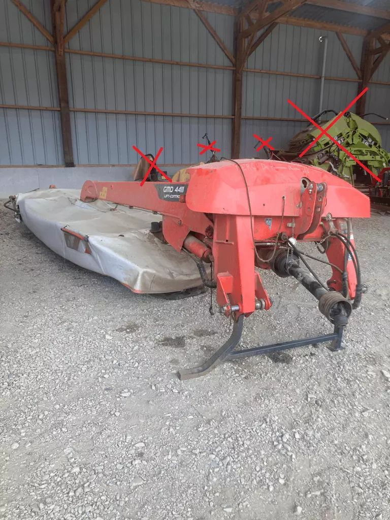 E-FARM: Kuhn gmd 4411 (c fast fit) - Mähwerk - id 3SBICFT - 8.500 € - Baujahr: 2017 - Frankreich