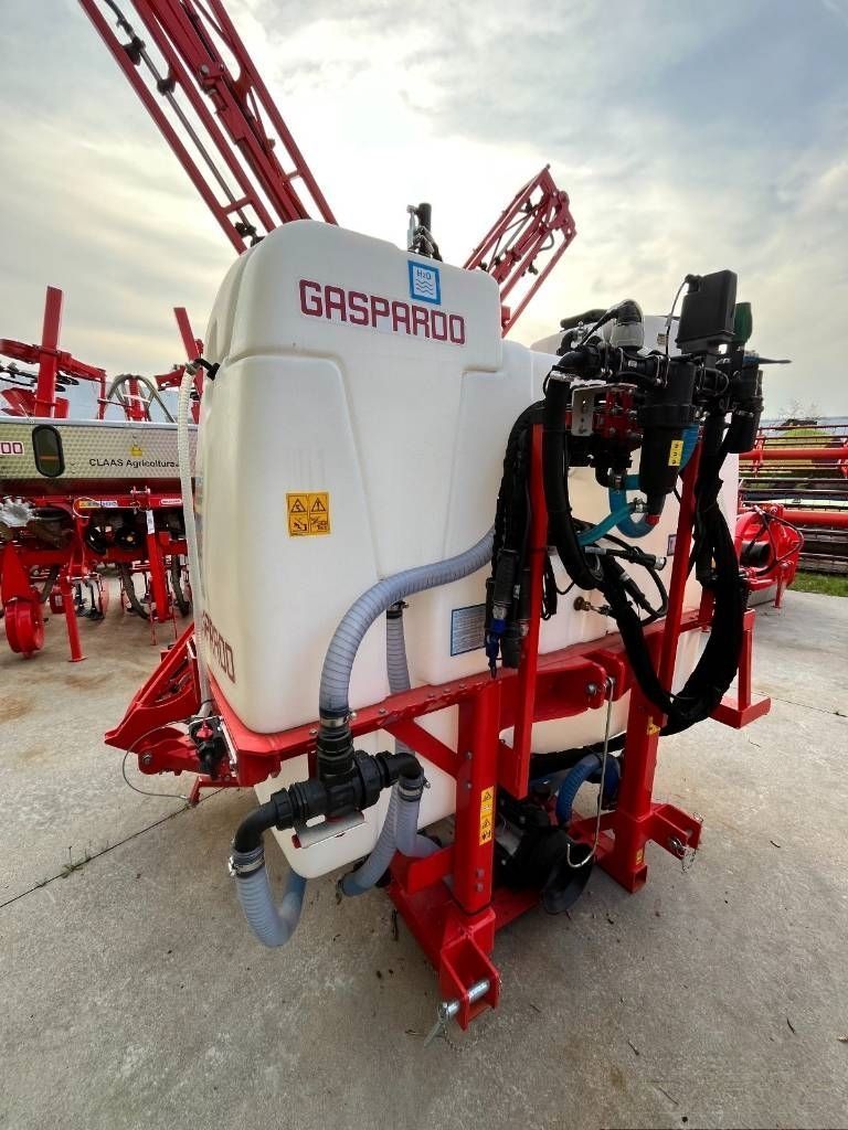E-FARM: Maschio sprayers - Esparcidor de abono - id 4WMVDMD - 13.700 € - Año: 2023 - Italia