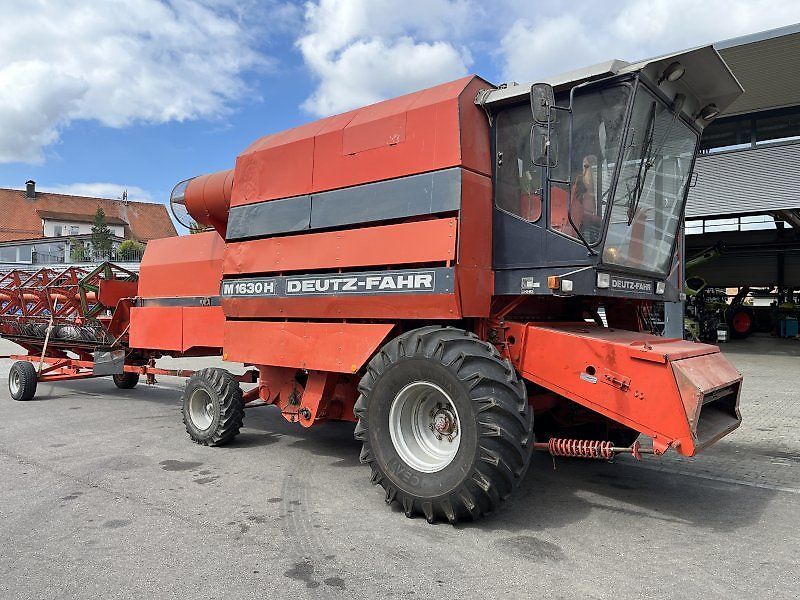 E-FARM: Deutz-Fahr m 1630 h - Combine harvester - id LKC48BR - €15,000 - Year of construction: 1985 - Germany