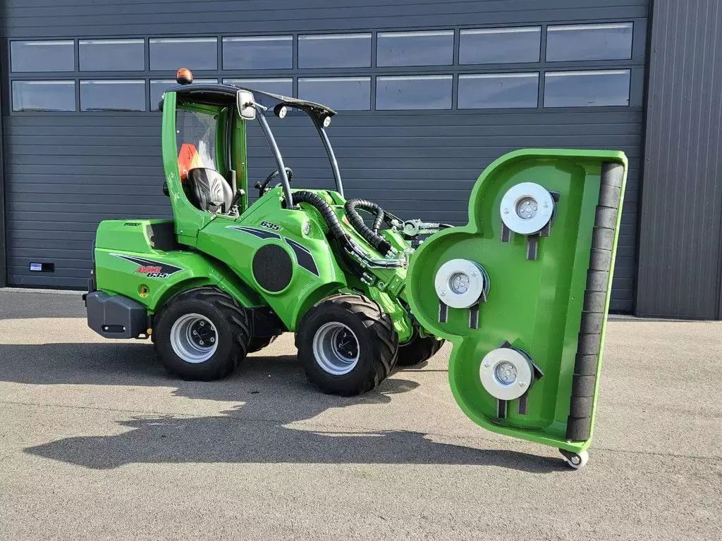 E-FARM: Avant 635i tdl+ mini-shovel - Cargador de ruedas - id KQSPDFC - Año: 2024 - Países Bajos