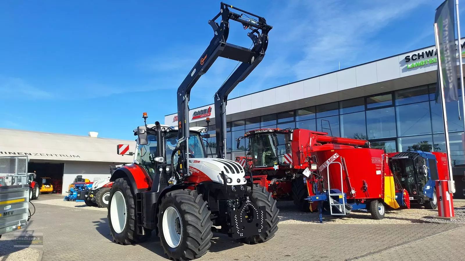 E-FARM: Steyr Absolut 6240 CVT - Tracteur - id AWWULKE - Année: 2025 - Puissance du moteur (chevaux): 240,Autriche