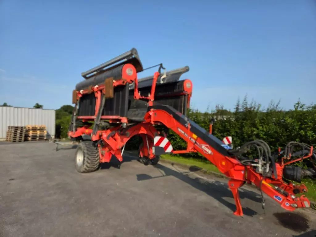 Kuhn Merge Maxx 950 Rastrillo 45.000 €