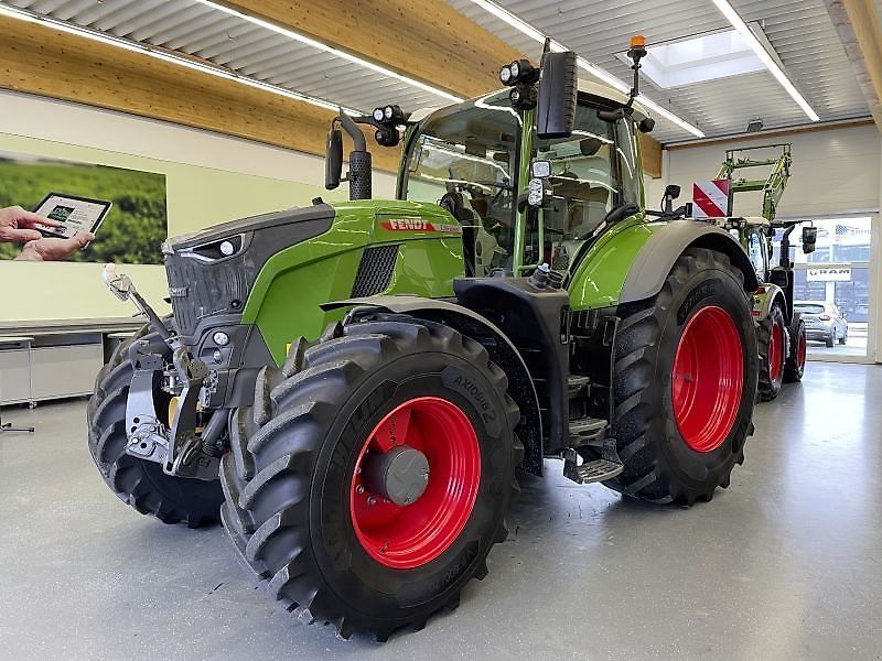 Fendt 726 Vario ProfiPlus Tractor €226,471