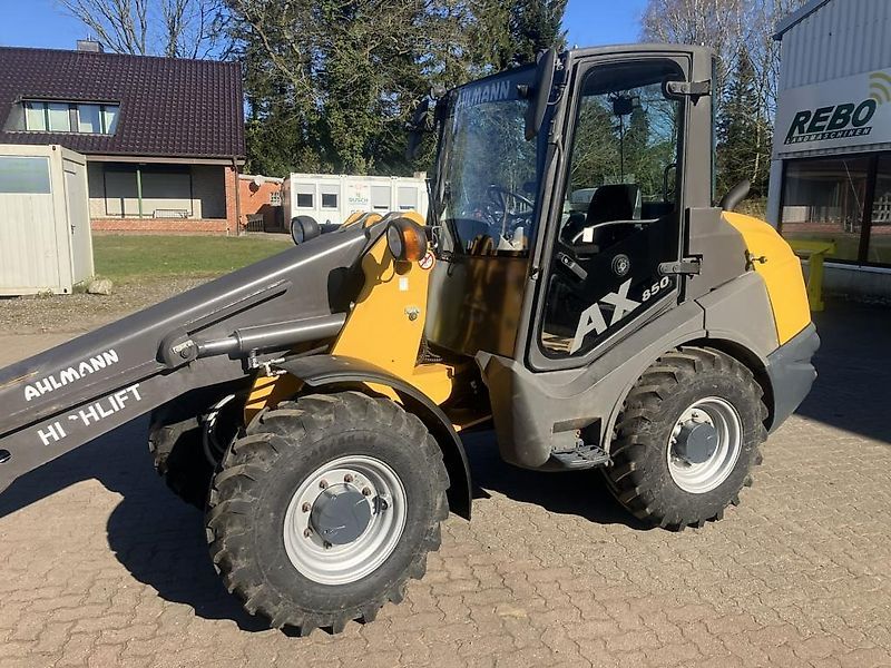 E-FARM: Mecalac ax 850 - Chargeuse sur pneus - id DDSYFSM - 34 000 € - Année: 2019 - Lecture du nombre d'heure: 3 545,Puissance du moteur (chevaux): 67,Allemagne