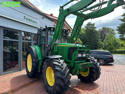 E-FARM: John Deere 6320 Premium - Tractor - id XIHYC4T - €33,613 - Year of construction: 2003 - Engine hours: 9,500,Engine power (HP): 105,Germany