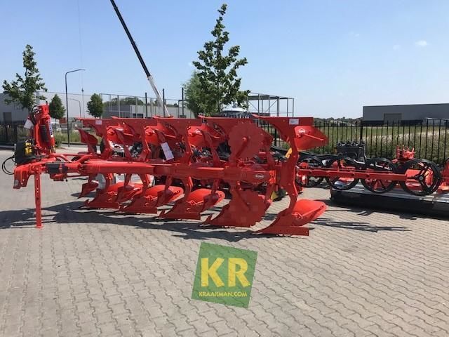 Kuhn vari master Charrue 42 500 €
